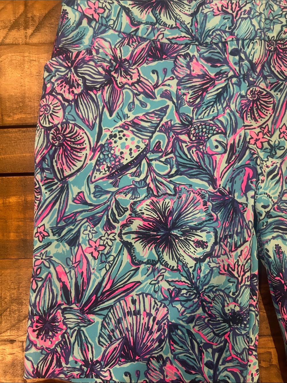 NWT Lilly Pulitzer Luxletic Turquoise, Pink & Purple Floral Bermuda Reid Shorts - Picture 6 of 8